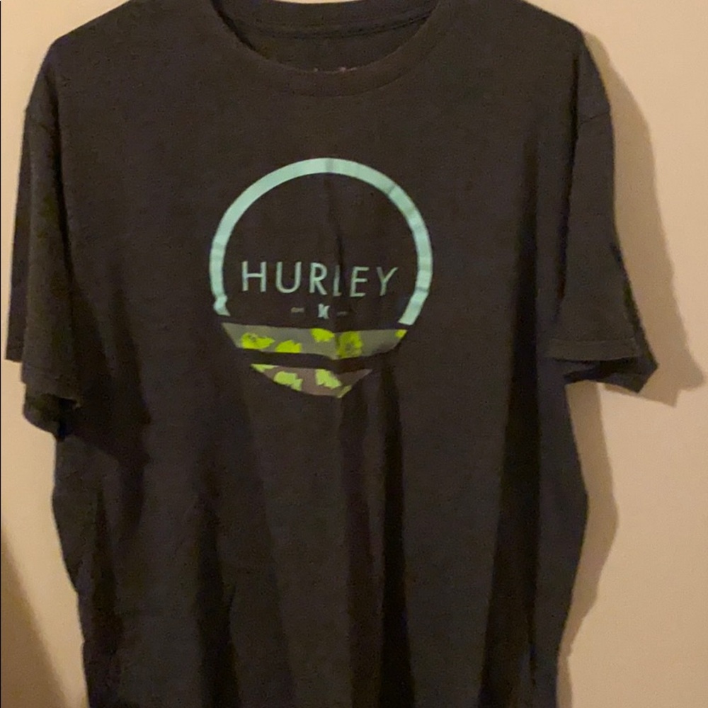 Hurley XL t-shirt